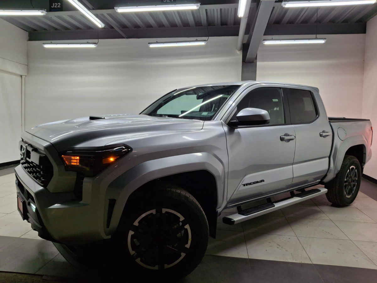 Toyota Tacoma 2025