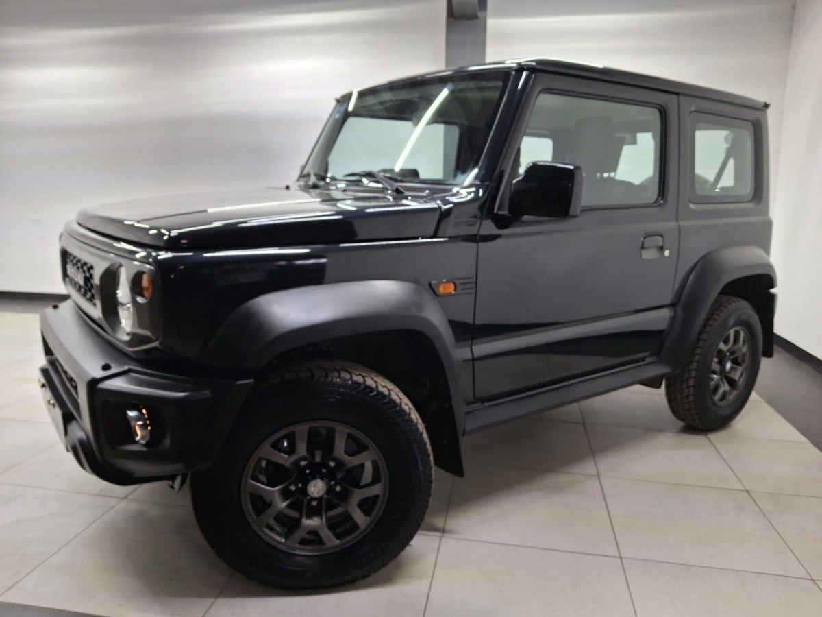 Suzuki Jimny 2024