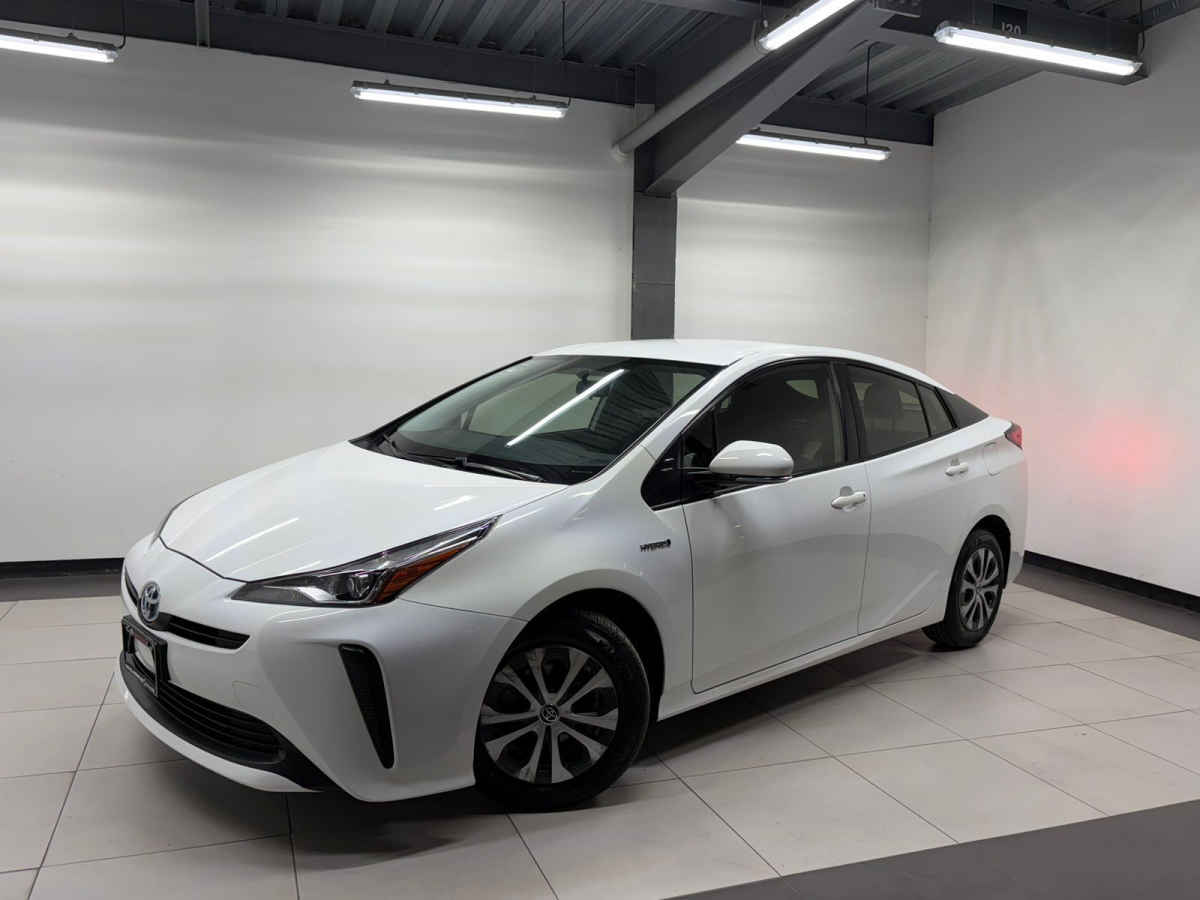 Toyota Prius 2021