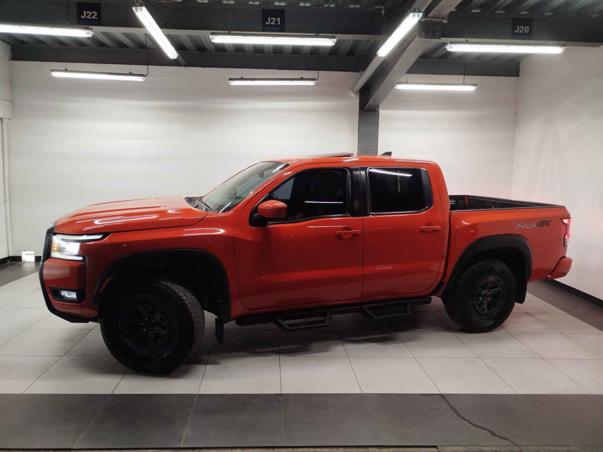 Nissan Frontier 2025