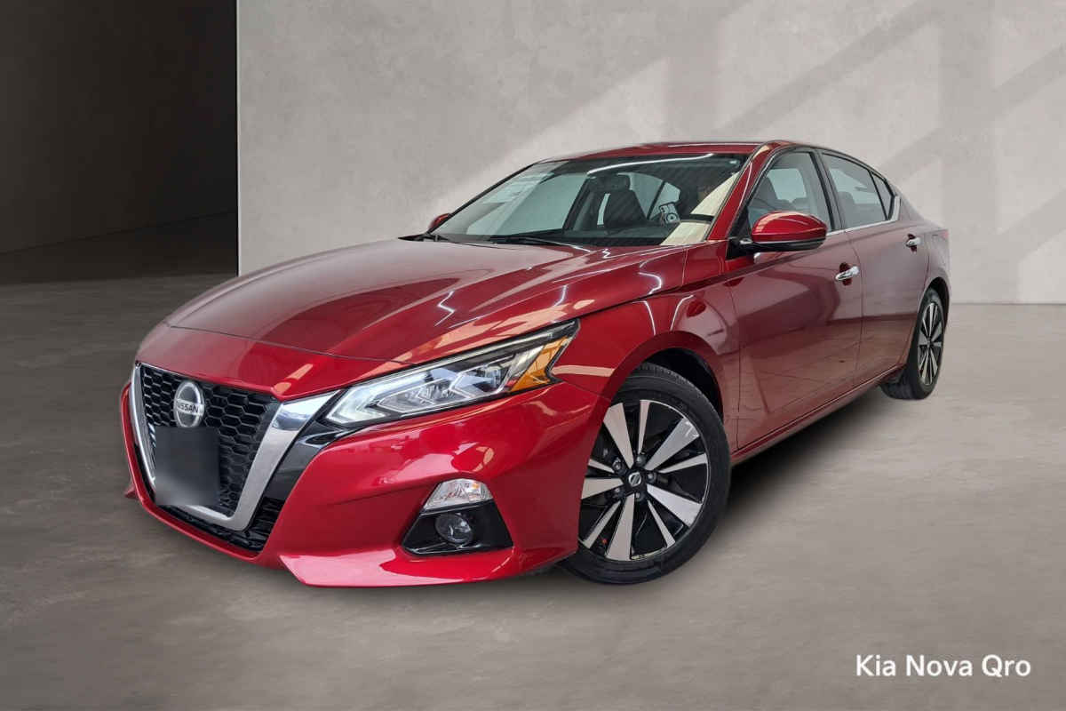 Nissan Altima 2021