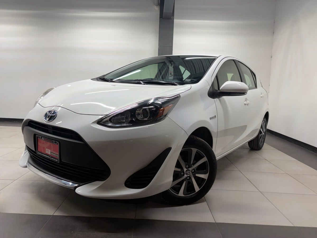 Toyota Prius 2021
