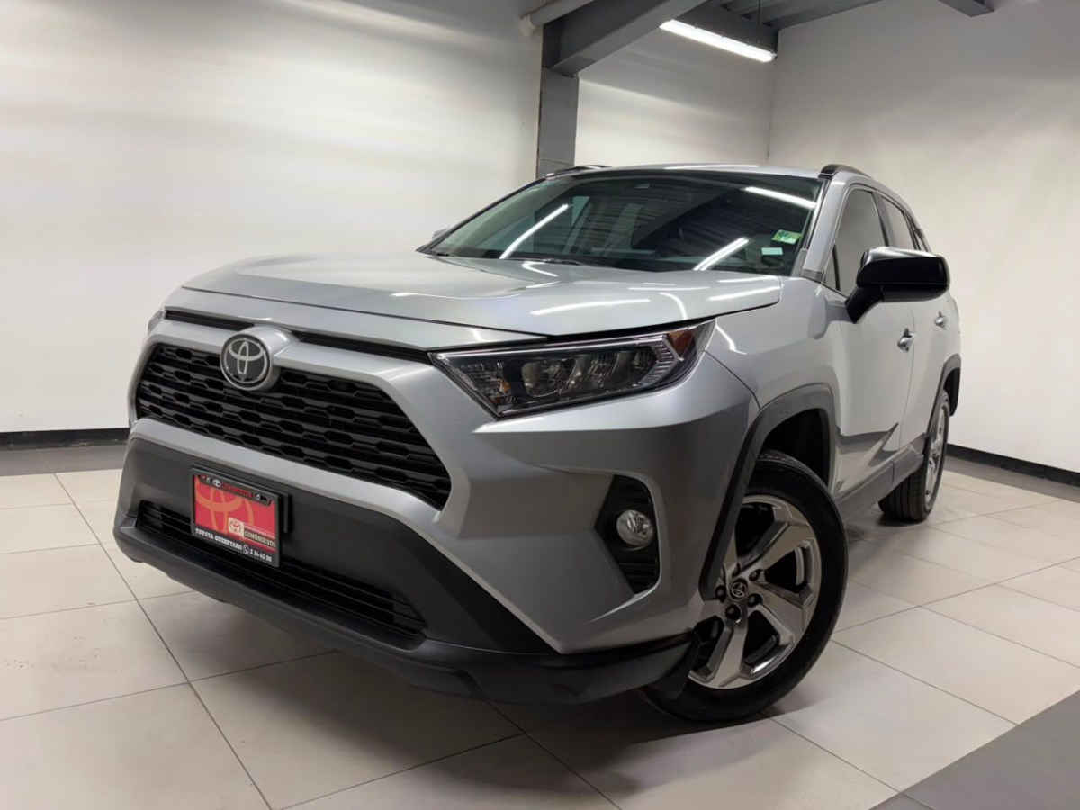 Toyota RAV4 2021
