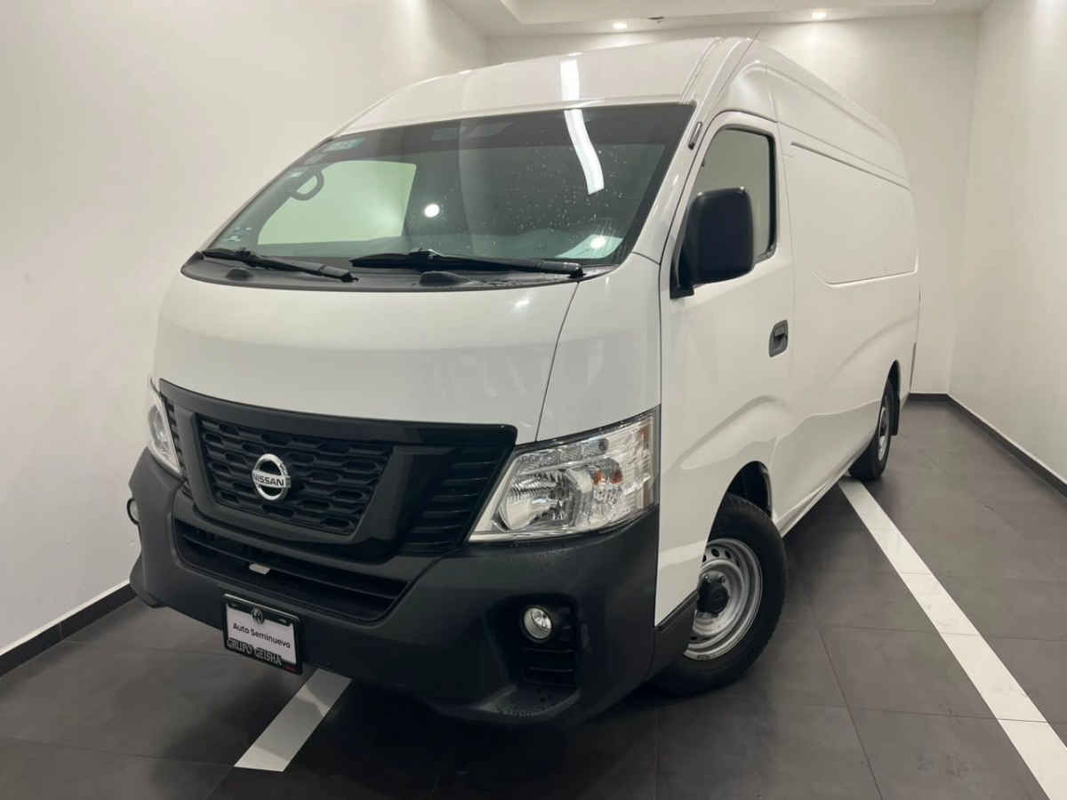 Nissan Urvan 2022