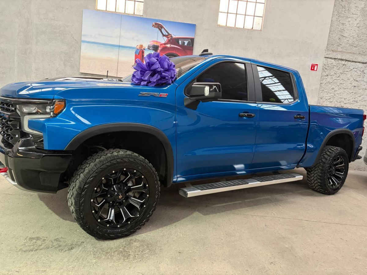 Chevrolet Cheyenne 2023