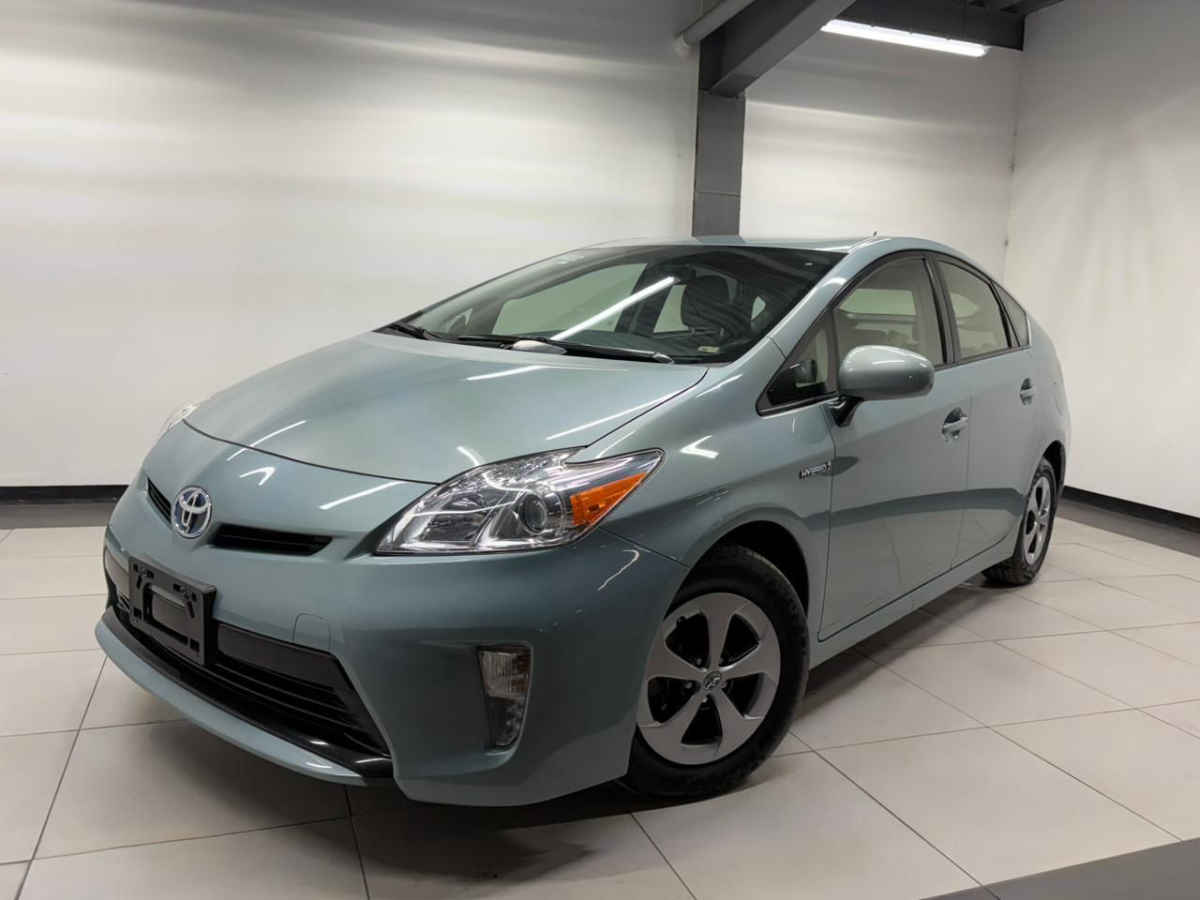 Toyota Prius 2015
