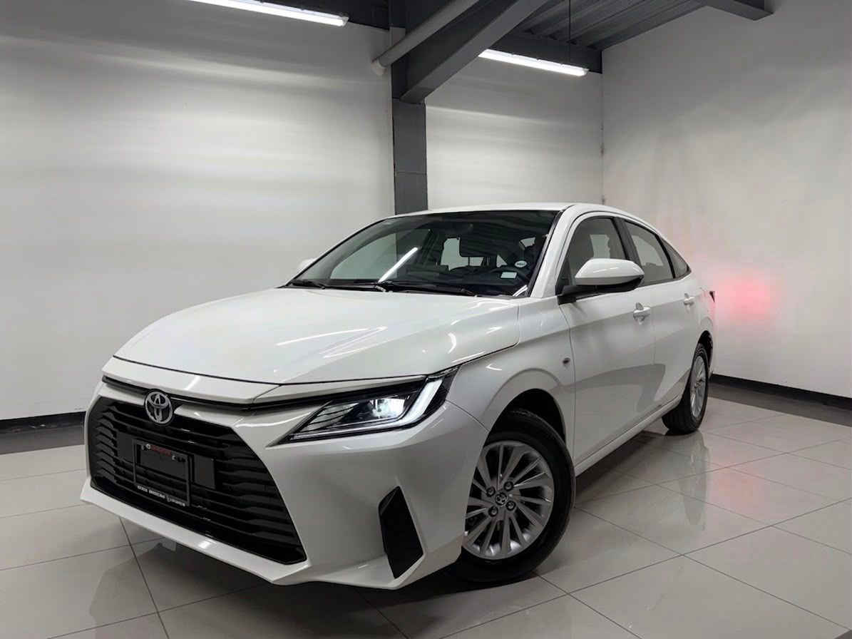 Toyota Yaris 2024