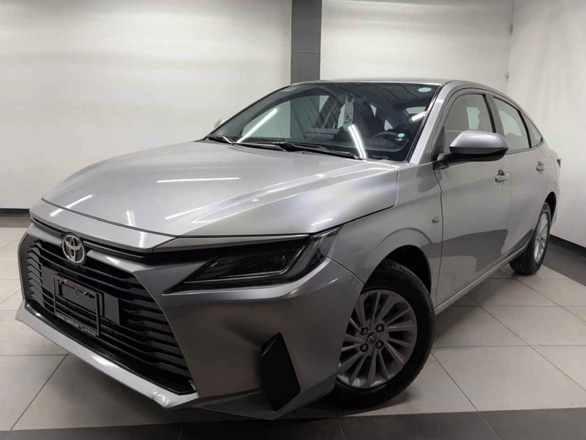 Toyota Yaris 2023