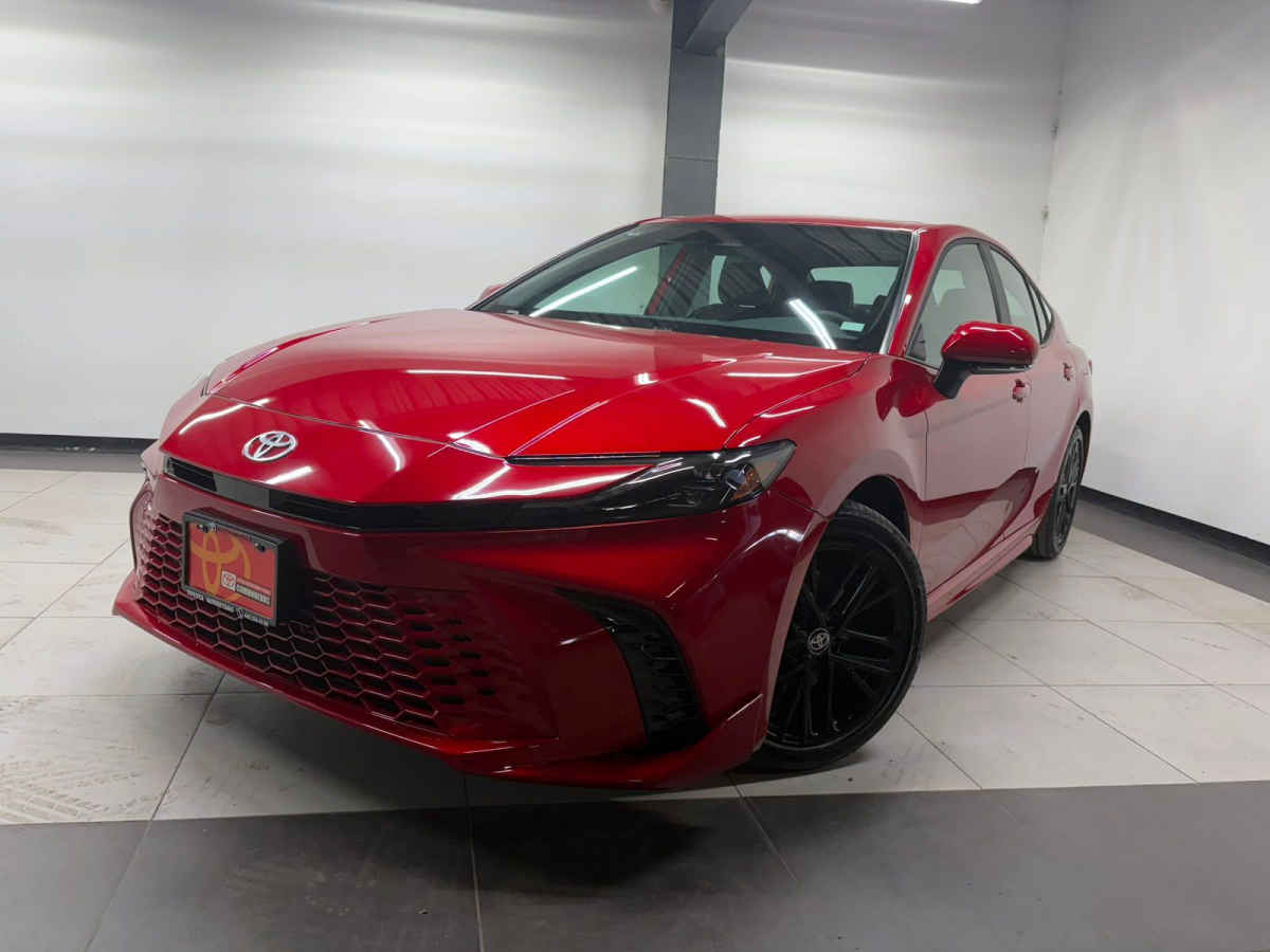 Toyota Camry 2026
