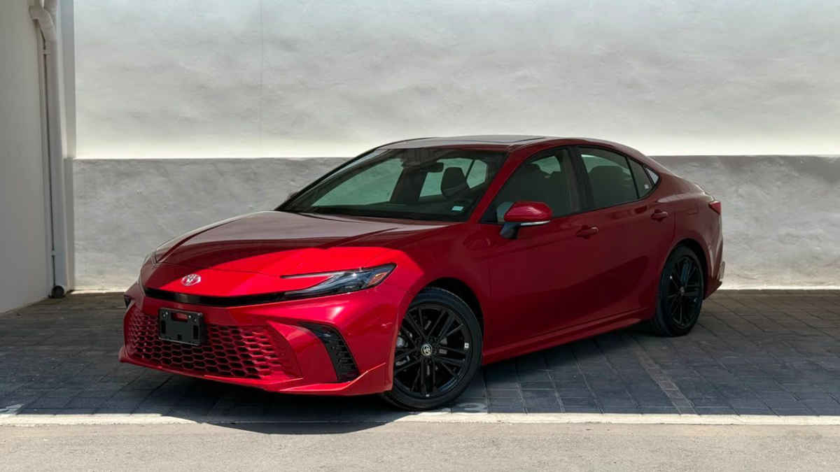Toyota Camry 2026