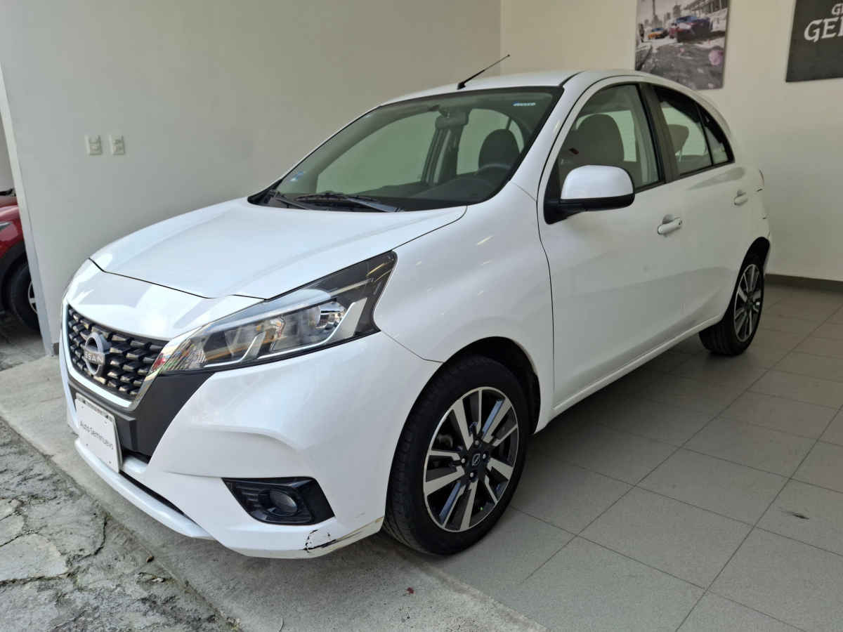 Nissan March 2023