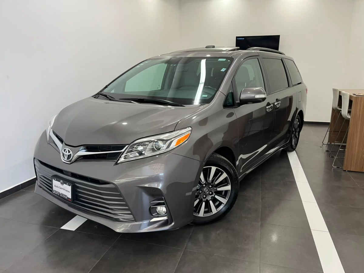 Toyota Sienna 2018