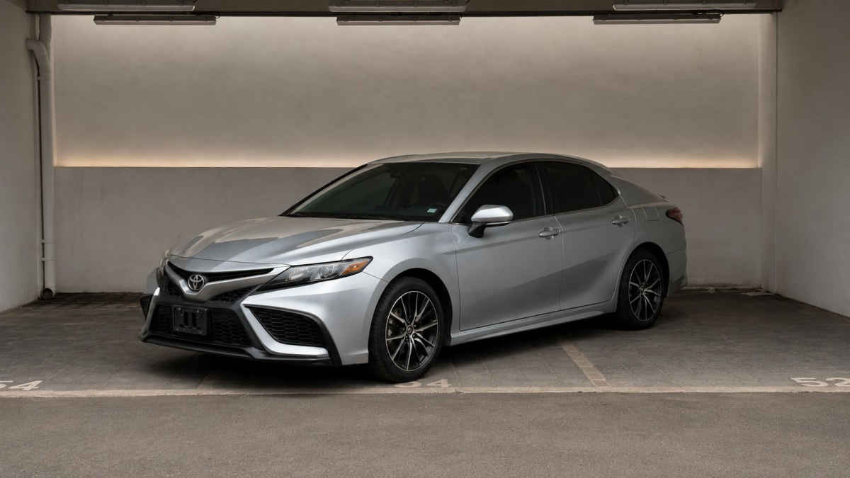 Toyota Camry 2024