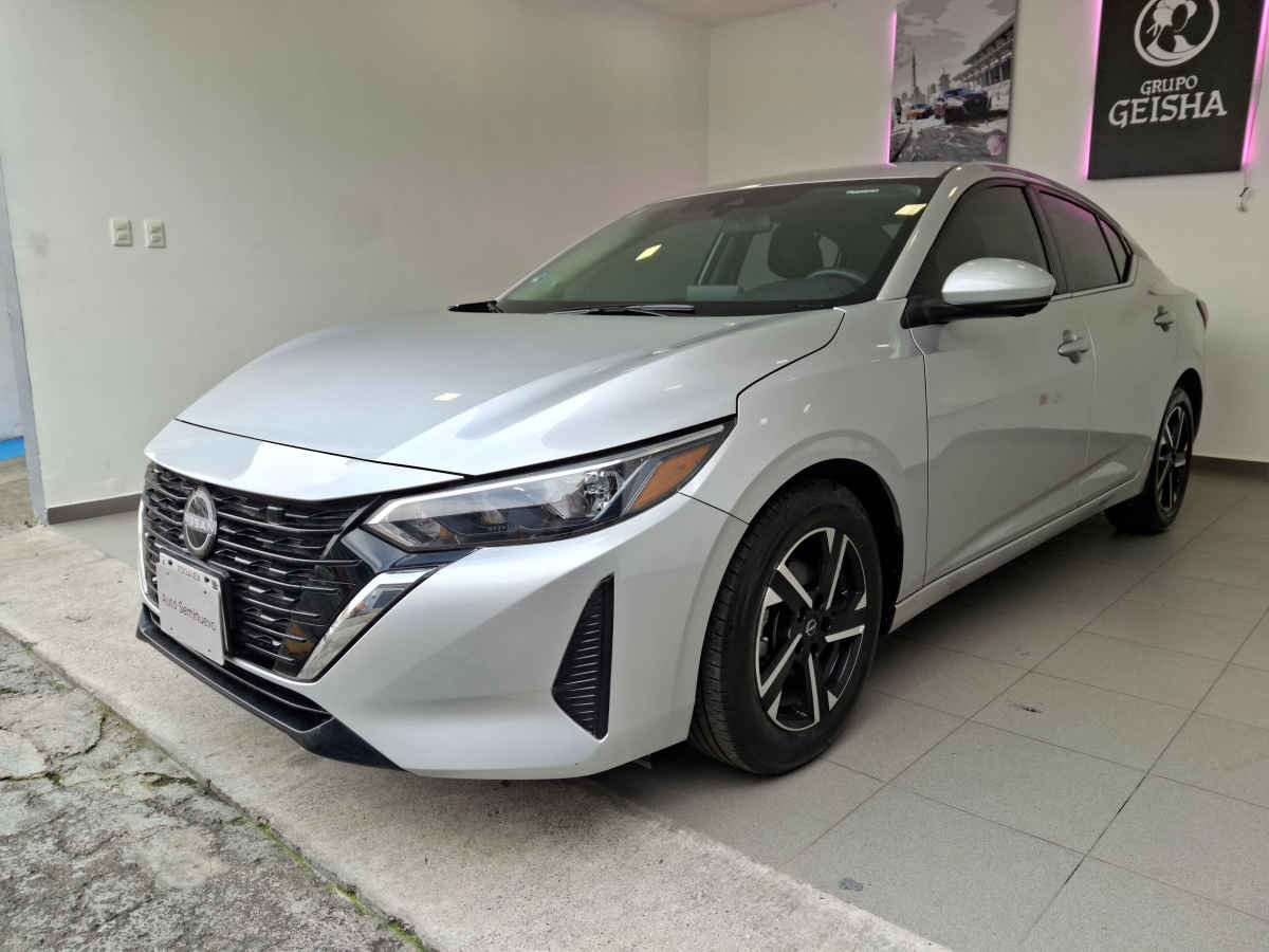 Nissan Sentra 2024