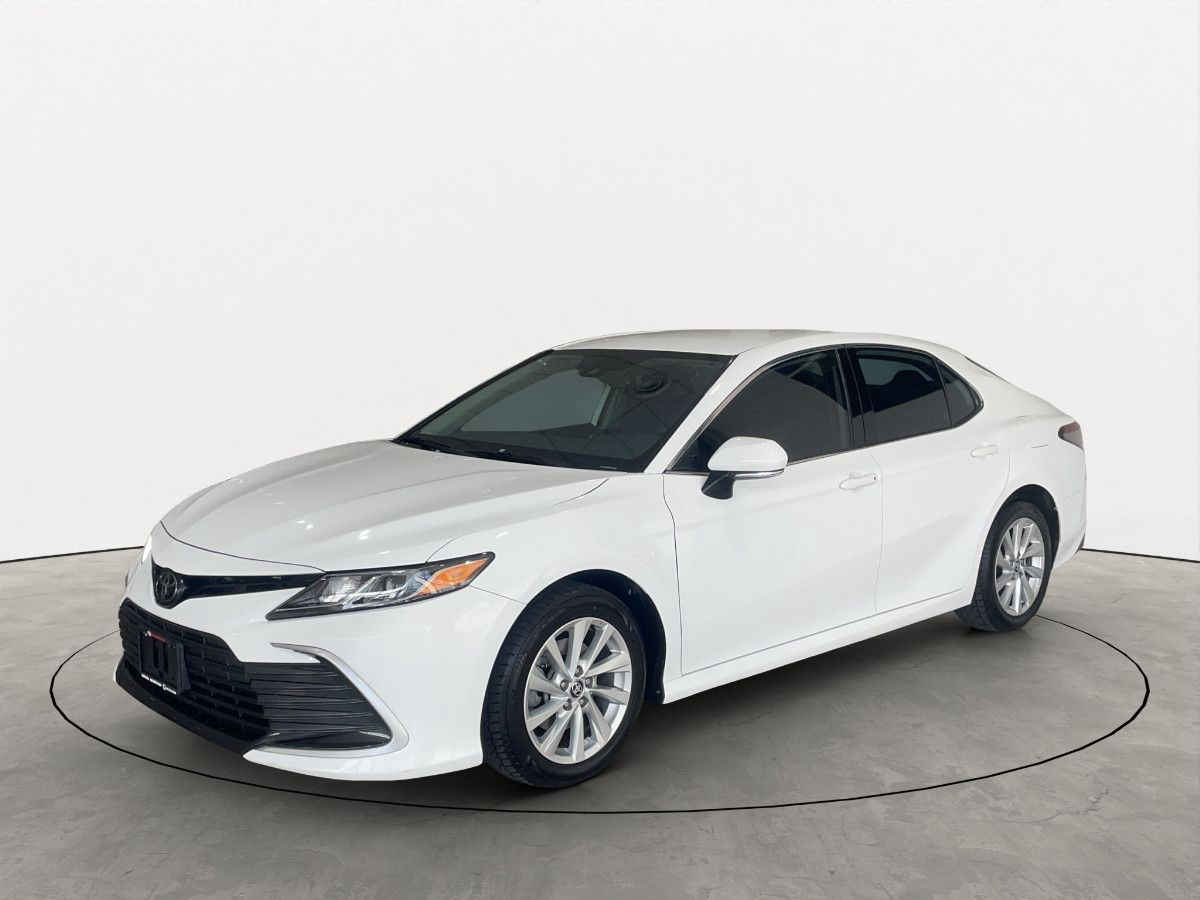 Toyota Camry 2023