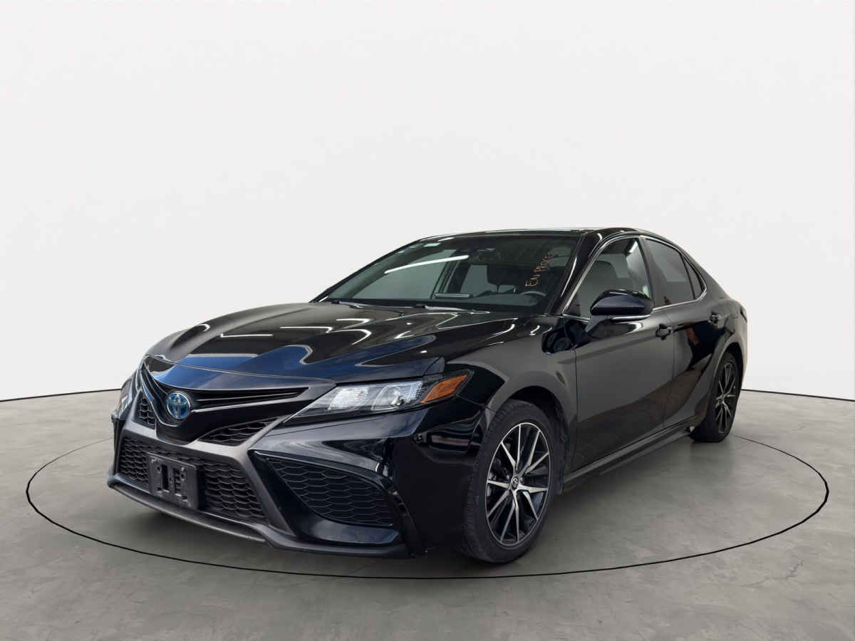 Toyota Camry 2023
