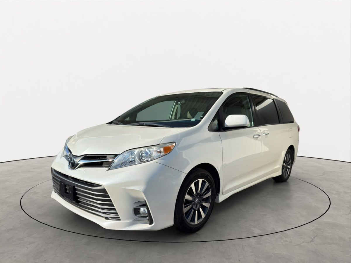 Toyota Sienna 2020