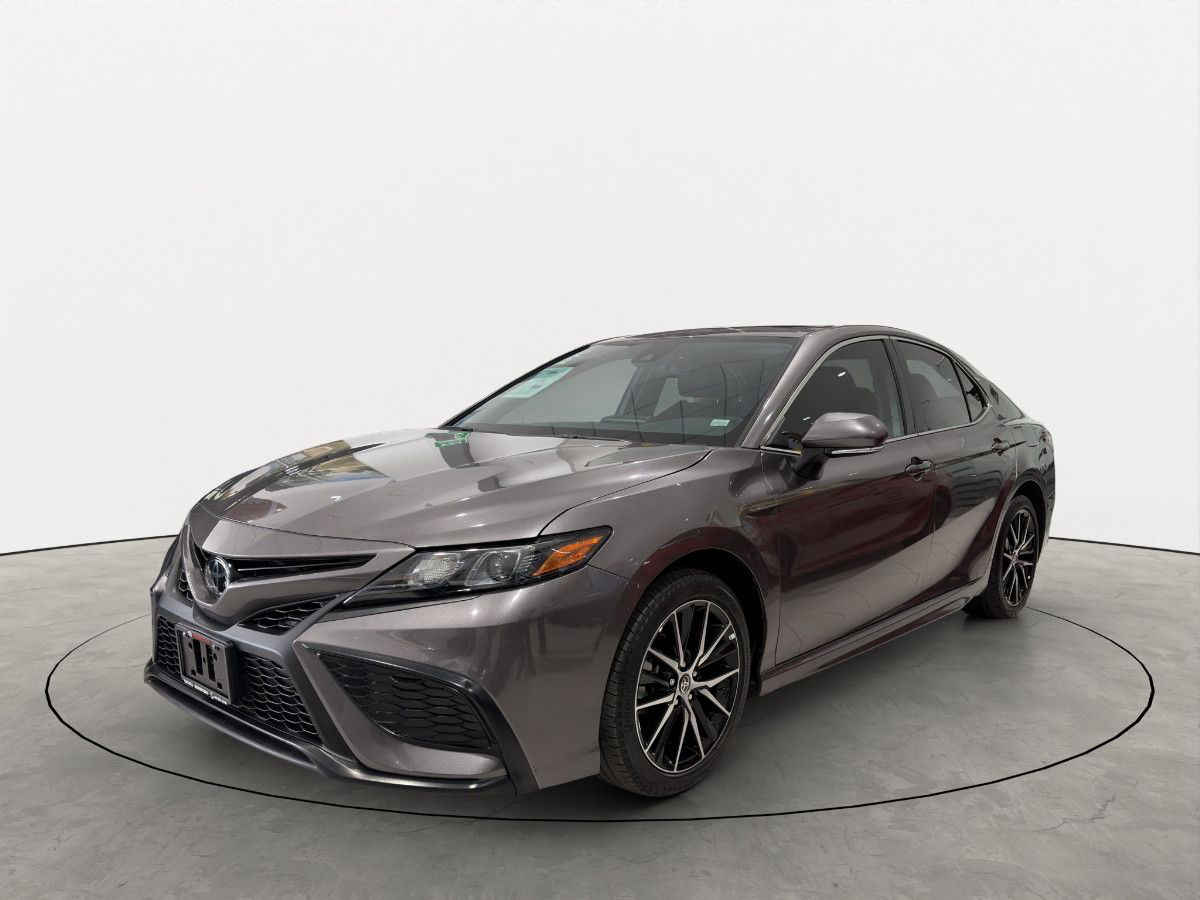 Toyota Camry 2024