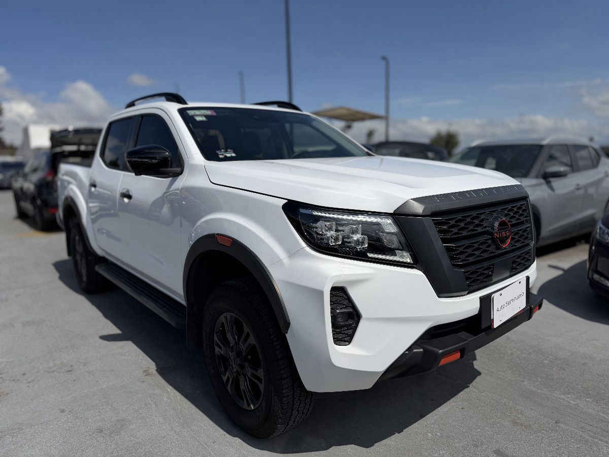 Nissan Frontier 2025