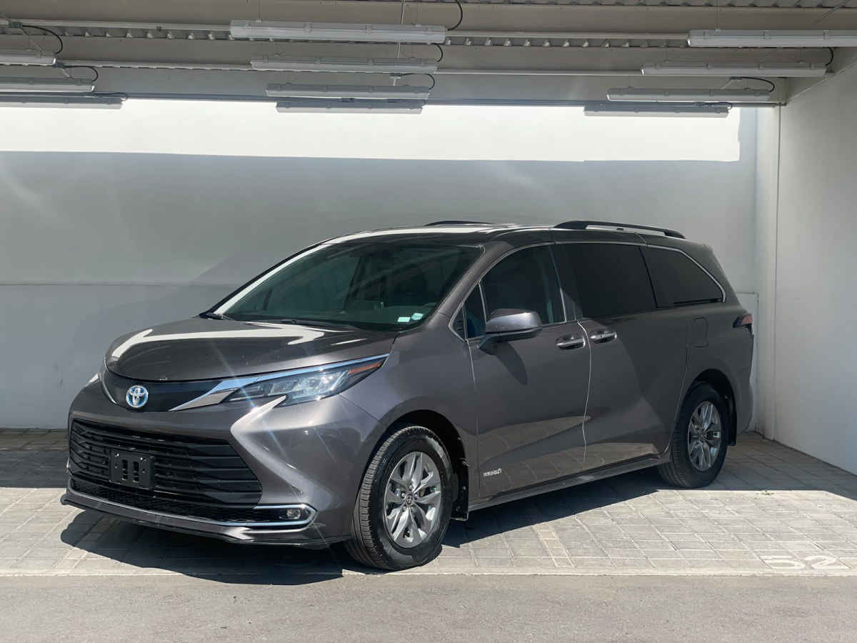 Toyota Sienna 2021