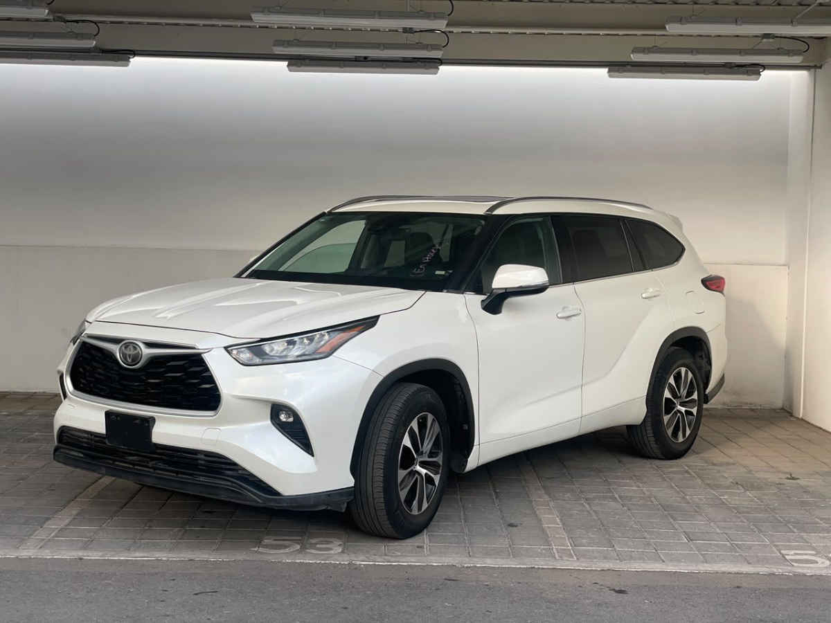 Toyota Highlander 2020